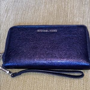 Michael Kors wristlet Blue